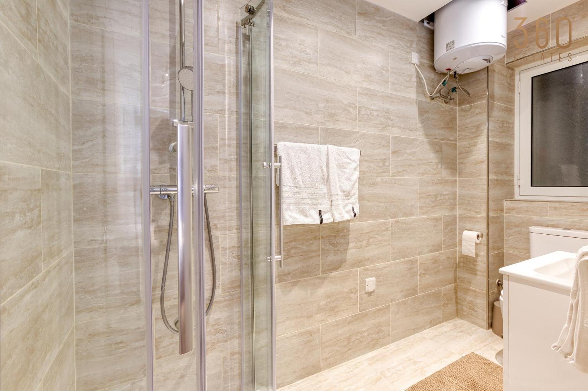 Designer 2Br Home With Stunning Views In St Pauls By 360 Estates St. Paul's Bay Exterior photo